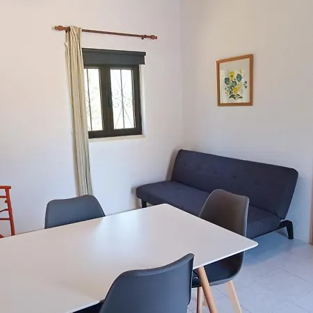 Cozy & Traditional Country House In Albufeira * Albufeira