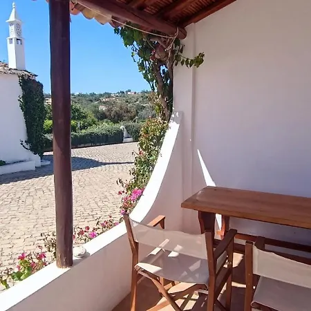 Cozy & Traditional Country House In Albufeira * Albufeira