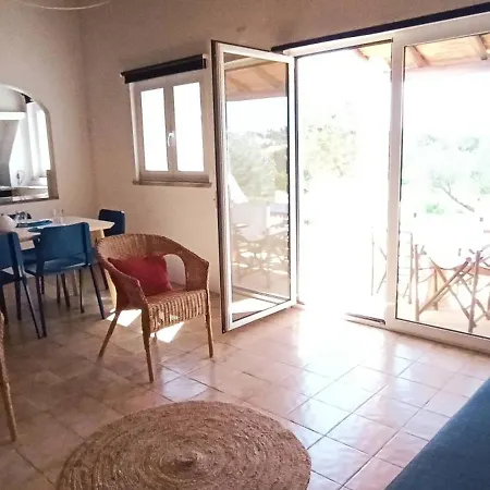 Cozy & Traditional Country House In Albufeira Feriehus *